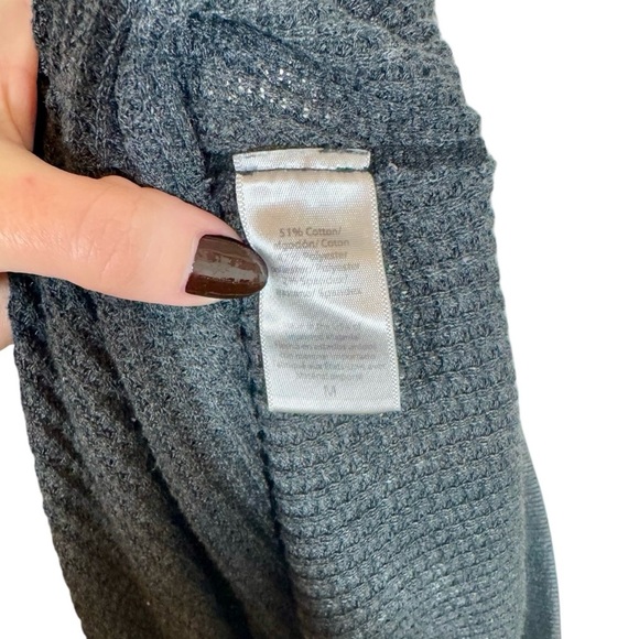 Beyond Yoga With The Band Pullover Waffle Thermal Sweatshirt in Washed Black - Picture 9 of 11